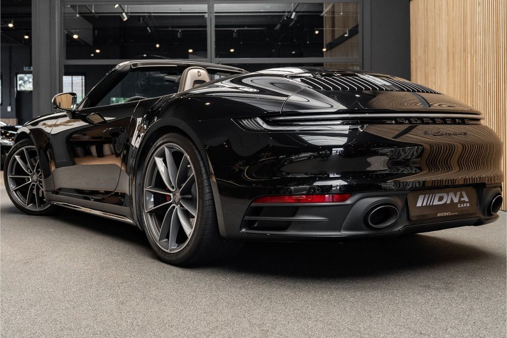 Porsche 992 2021