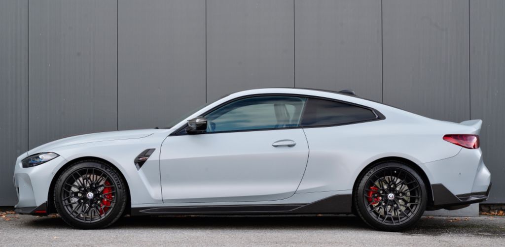 BMW M4 2022