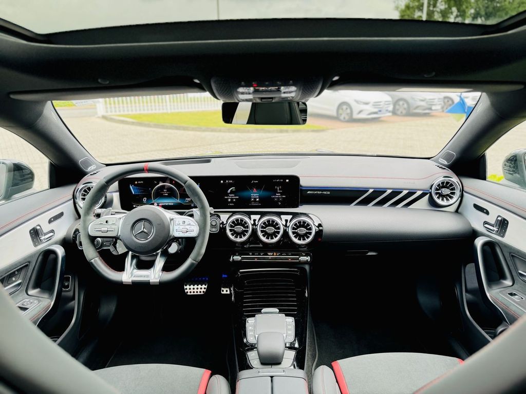 Mercedes-Benz CLA 35 AMG 2023