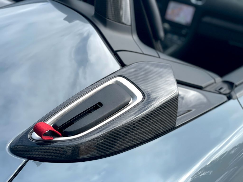 Porsche Boxster 2025