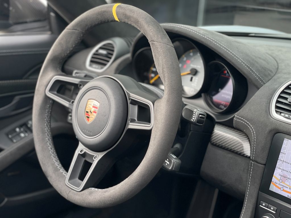 Porsche Boxster 2025