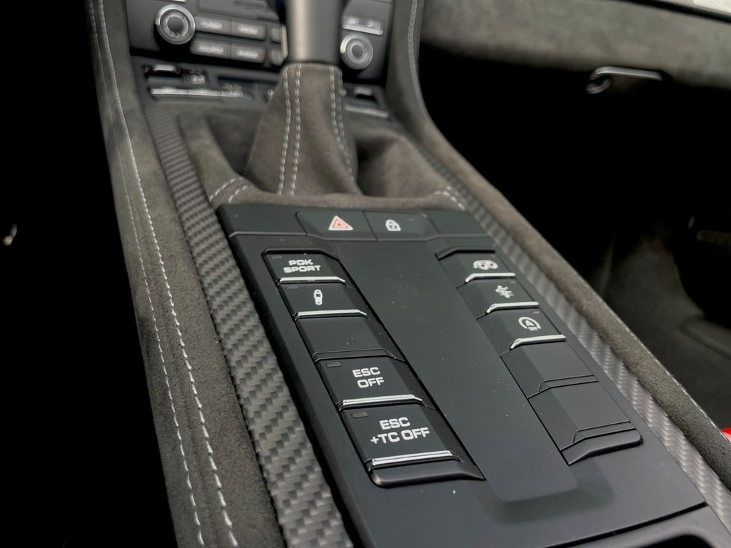 Porsche Boxster 2025