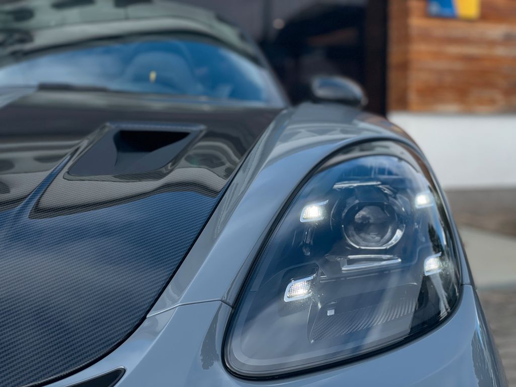 Porsche Boxster 2025