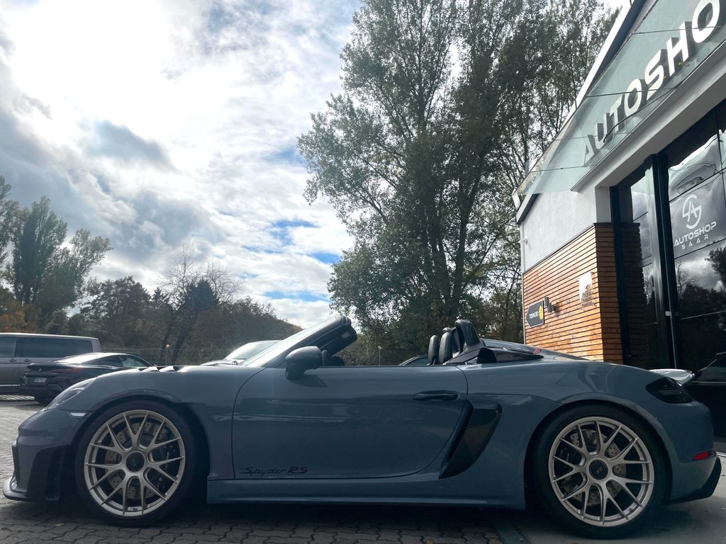 Porsche Boxster 2025