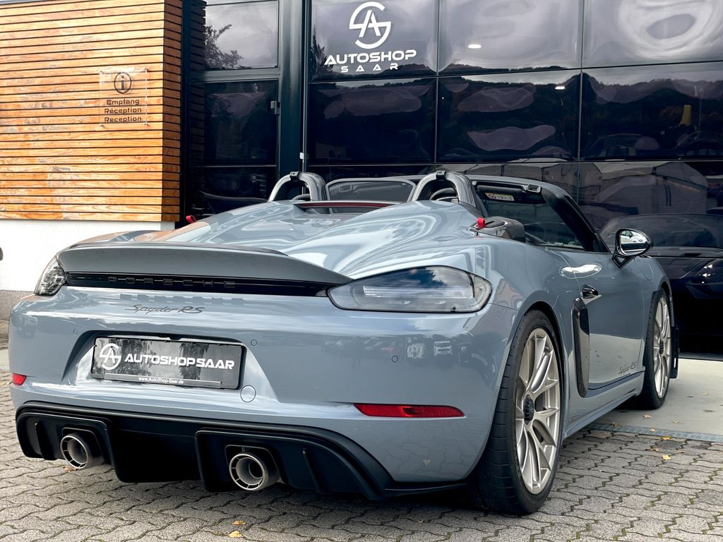 Porsche Boxster 2025