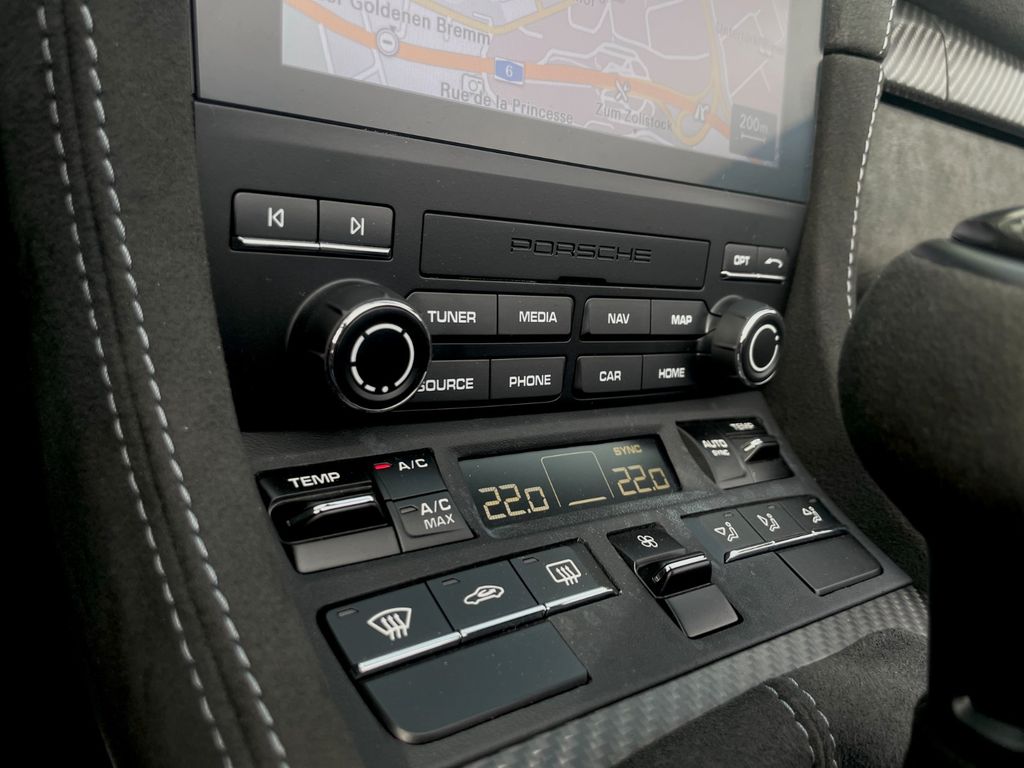 Porsche Boxster 2025