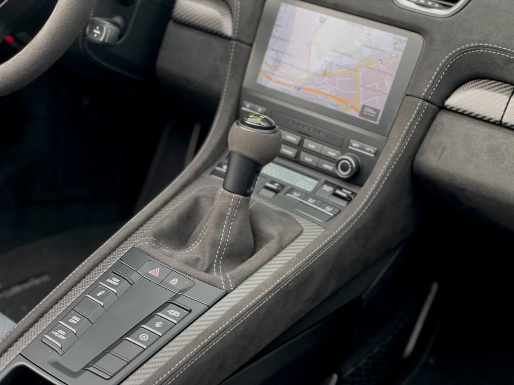 Porsche Boxster 2025