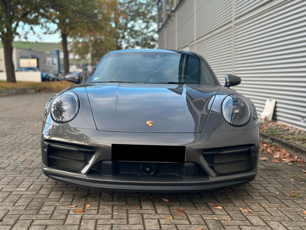 Porsche 992 2023