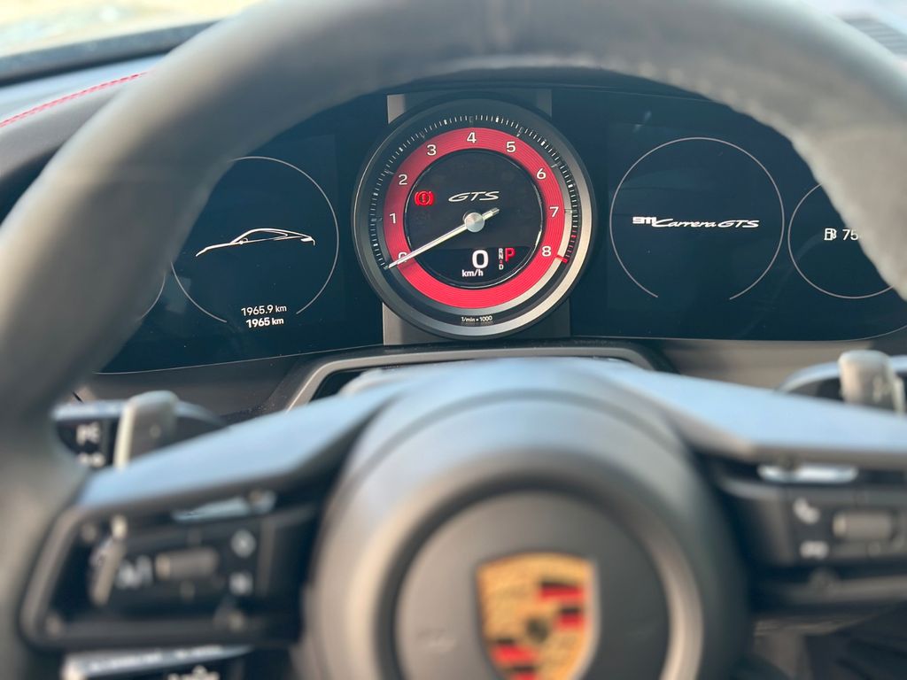 Porsche 992 2023