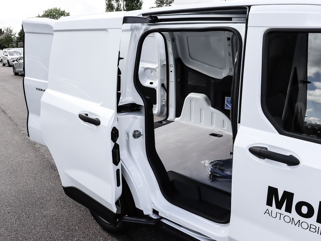 Ford Transit Courier 2025