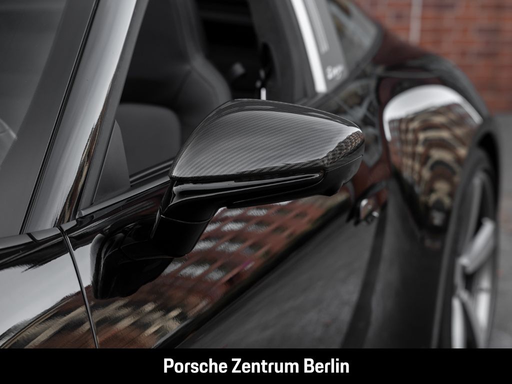 Porsche 992 2024