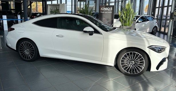 Mercedes-Benz CLE 200 2025
