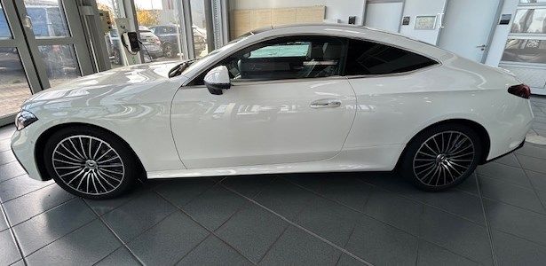 Mercedes-Benz CLE 200 2025