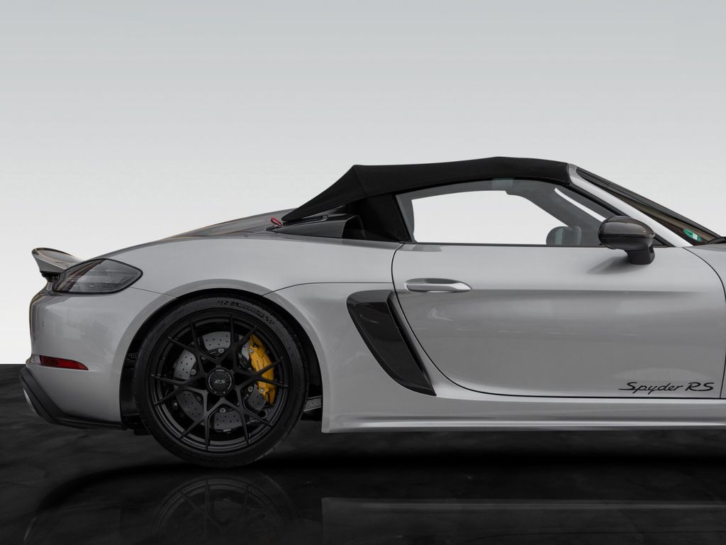 Porsche Other 2024