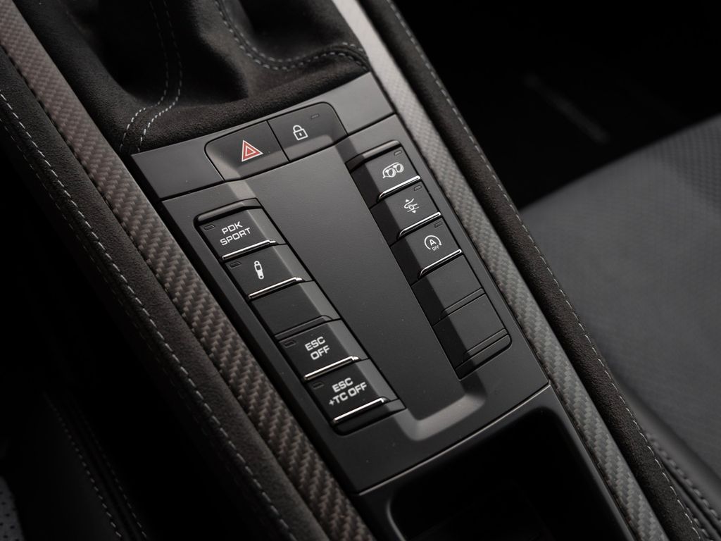 Porsche Other 2024