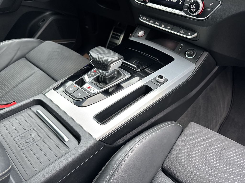Audi SQ5 2021