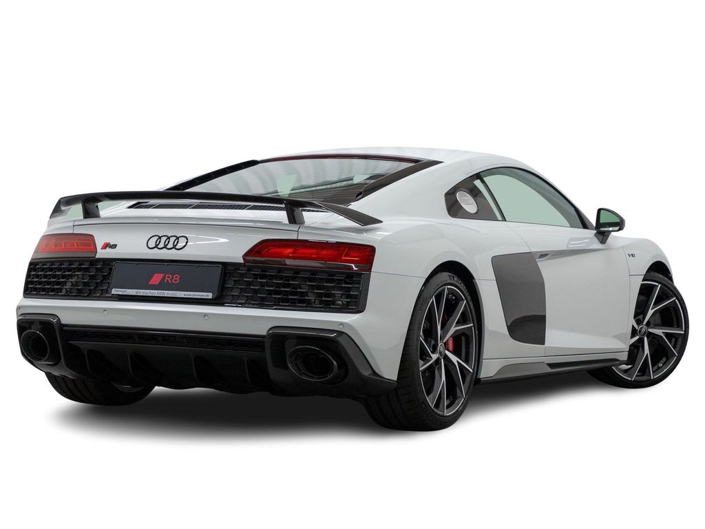 Audi R8 2025