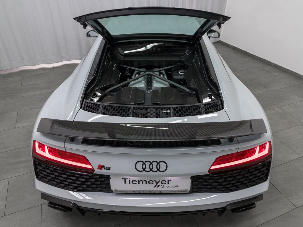 Audi R8 2025
