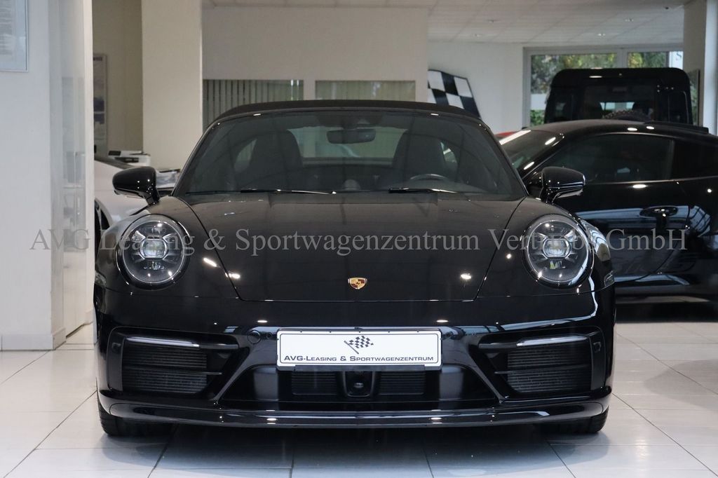 Porsche 992 2024