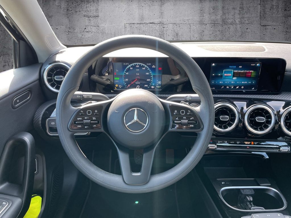 Mercedes-Benz A 250 2022