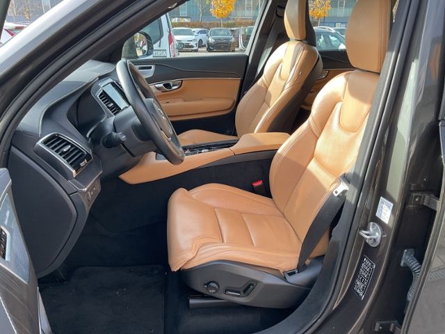 Volvo XC90 2022