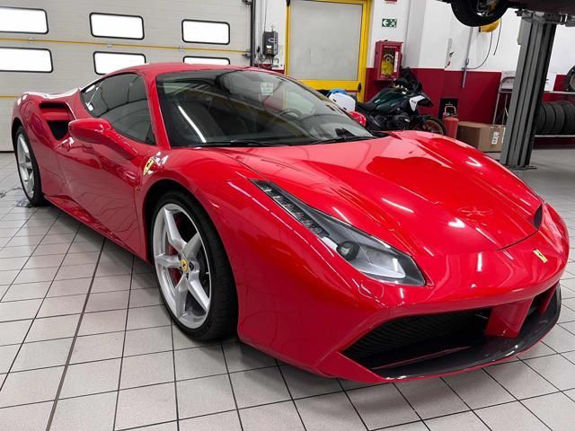 Ferrari 488 GTB 2016