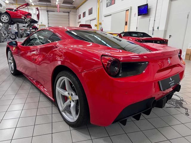 Ferrari 488 GTB 2016