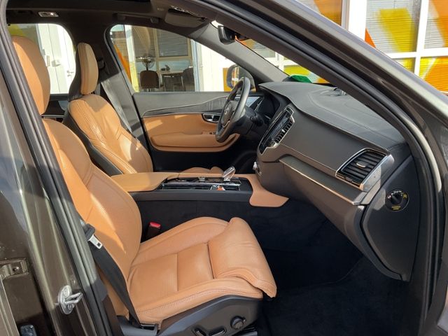 Volvo XC90 2022