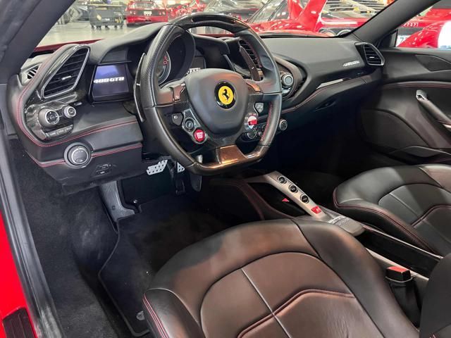 Ferrari 488 GTB 2016