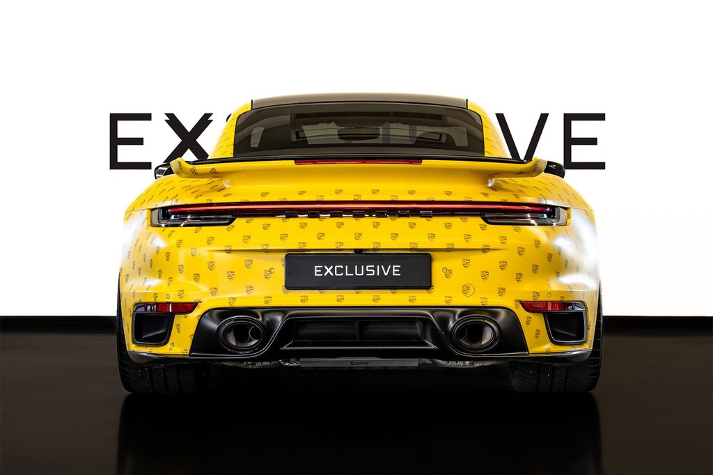 Porsche 992 2023