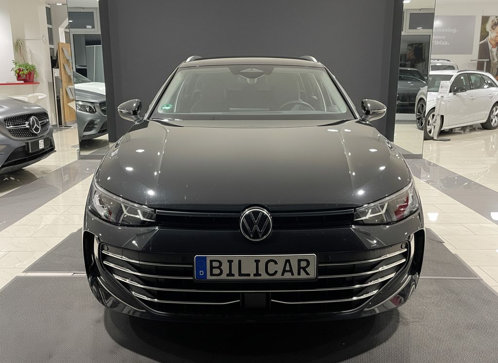 Volkswagen Passat 2024