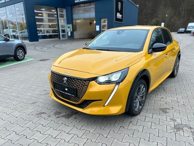 Peugeot 208 2022