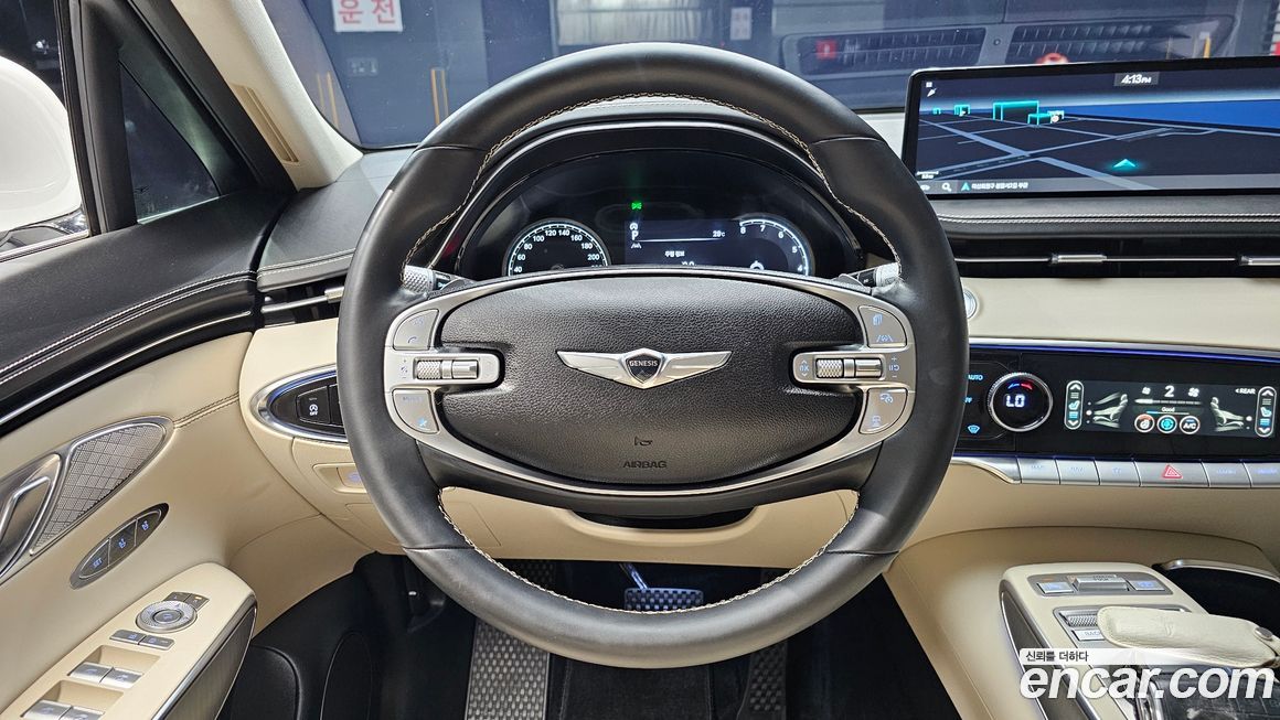 Genesis GV70 2024