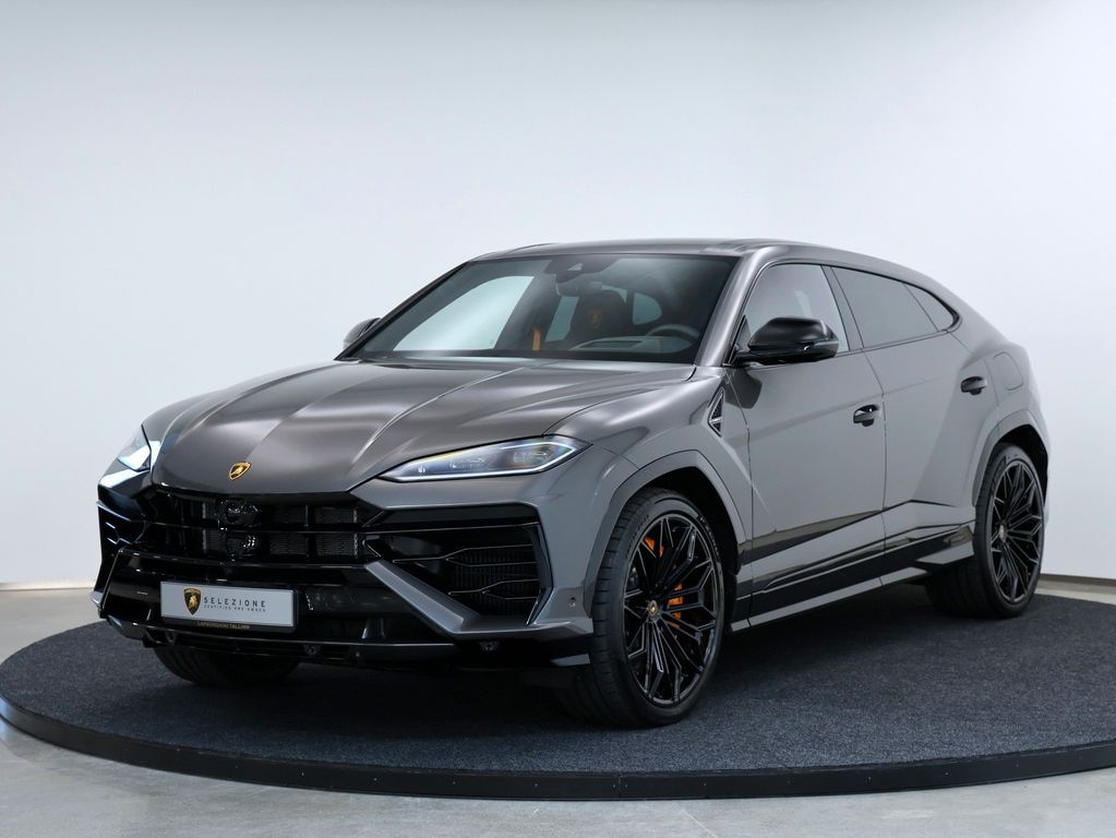 Lamborghini Urus 2025