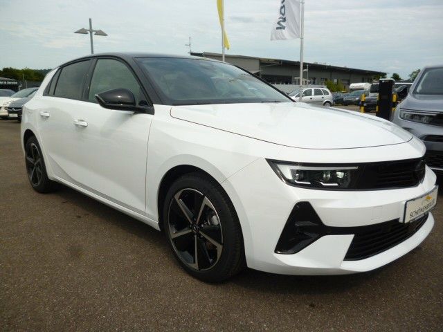 Opel Astra 2025