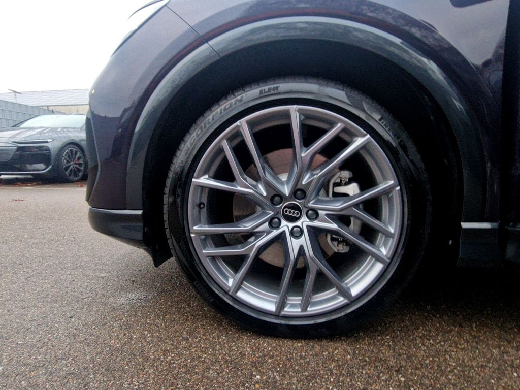 Audi Q4 e-tron 2025