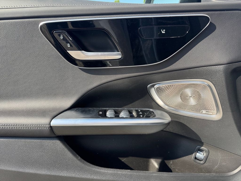 Mercedes-Benz C 300 2024