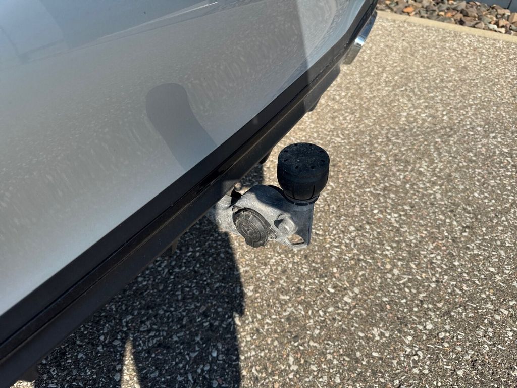 Mercedes-Benz C 300 2024