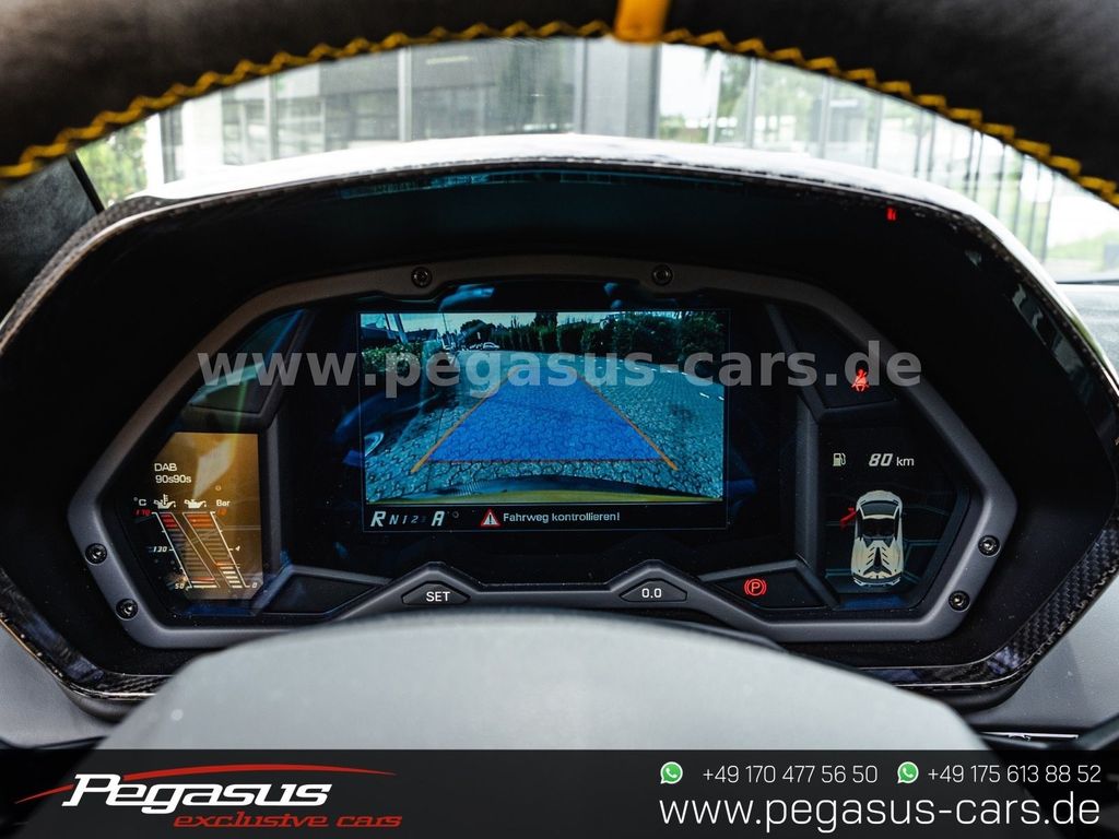 Lamborghini Aventador 2020