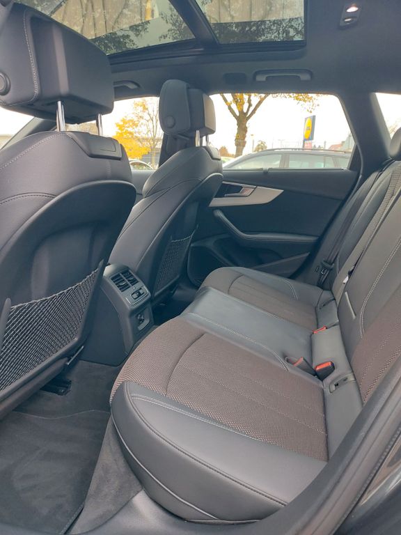 Audi A4 2021