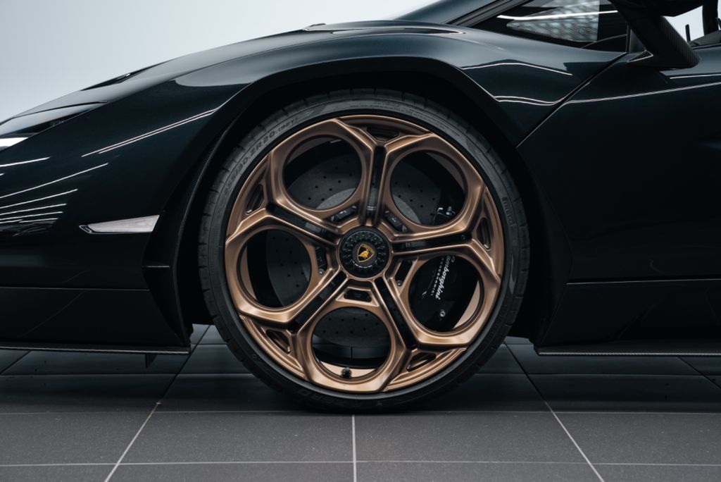 Lamborghini Countach 2022