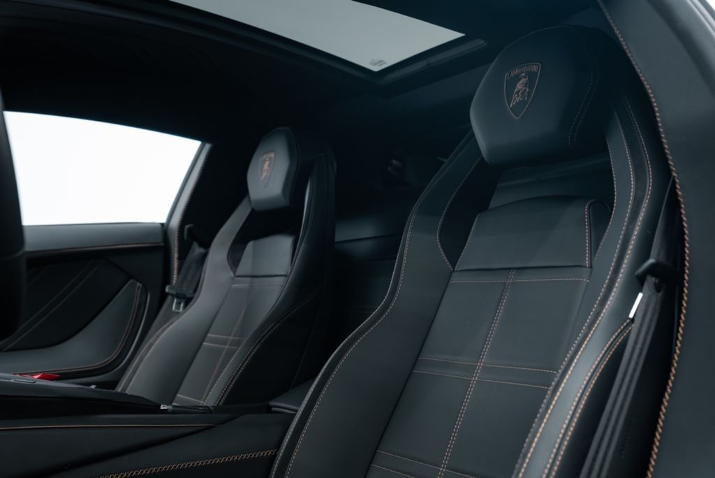 Lamborghini Countach 2022