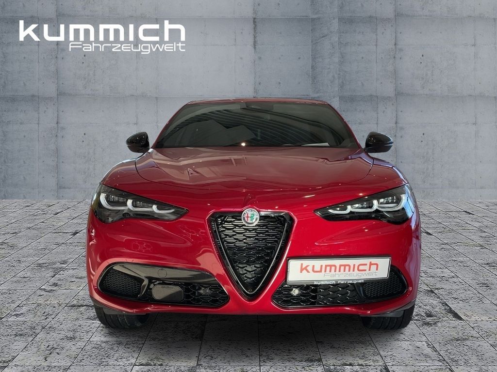 Alfa Romeo Stelvio 2025