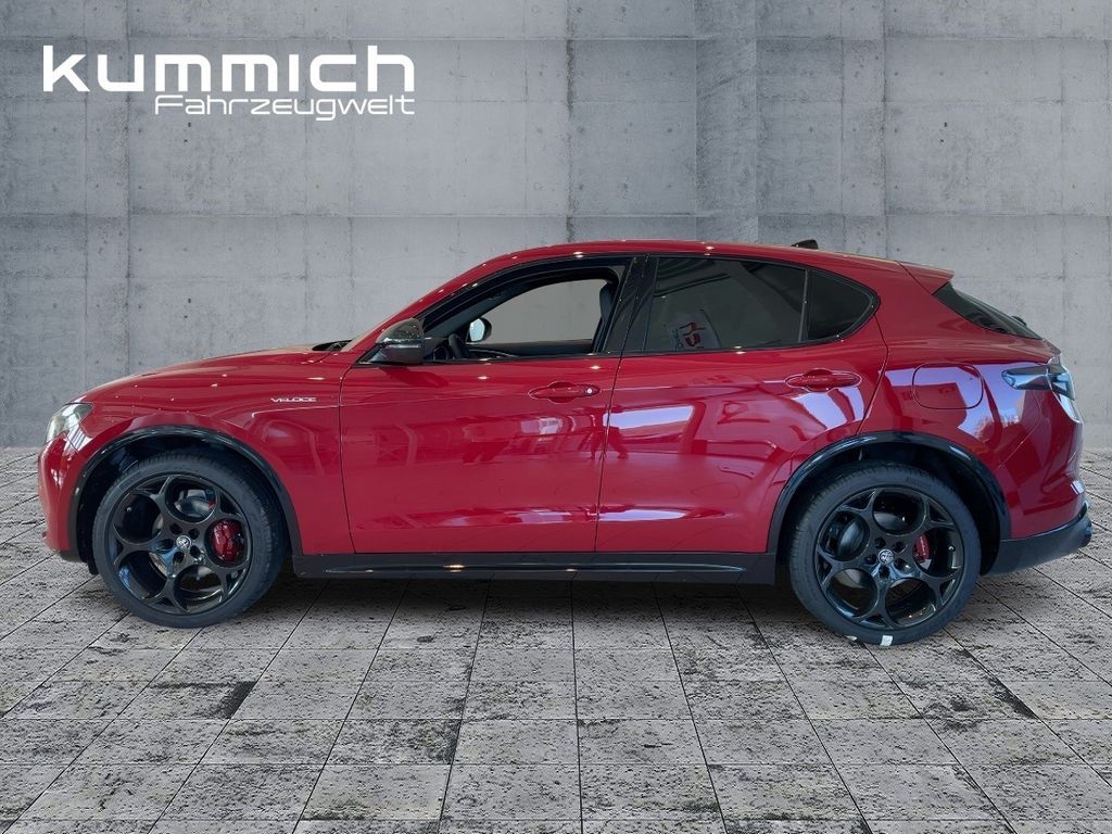 Alfa Romeo Stelvio 2025