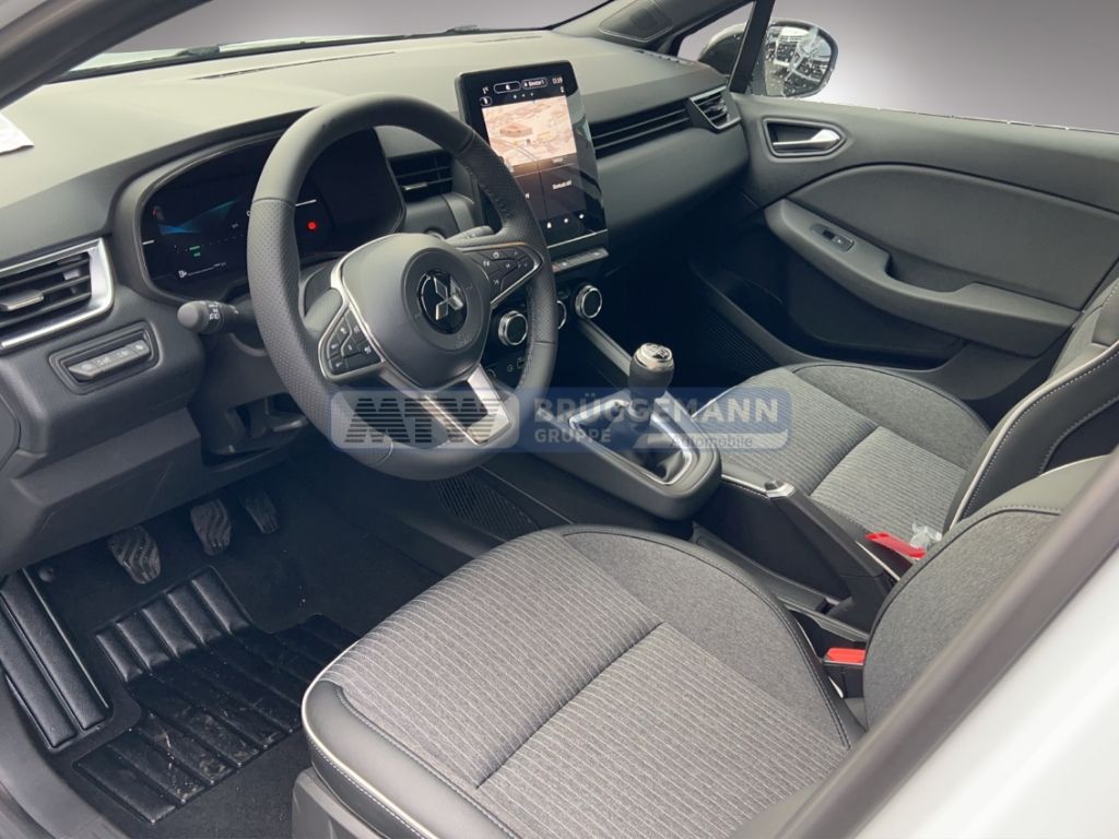 Mitsubishi Colt 2025