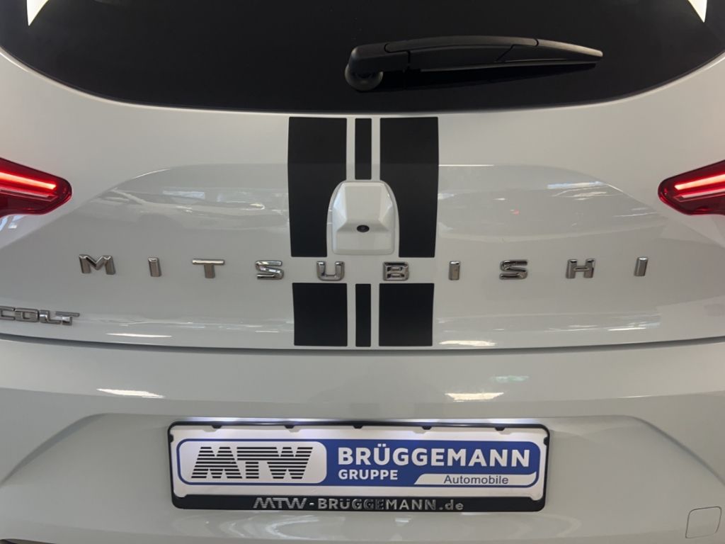 Mitsubishi Colt 2025