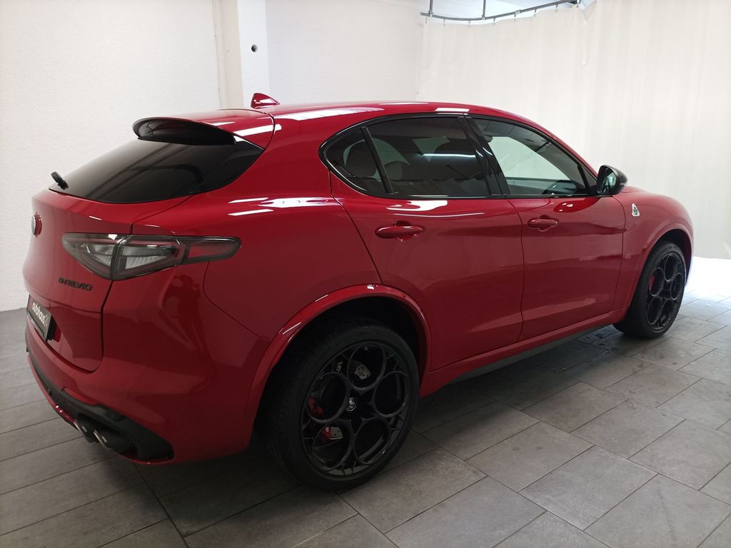 Alfa Romeo Stelvio 2021