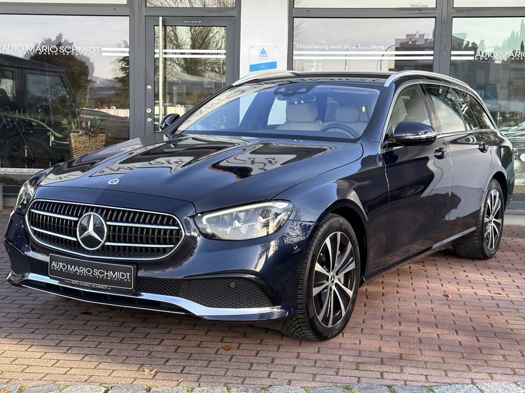 Mercedes-Benz E 300 2022