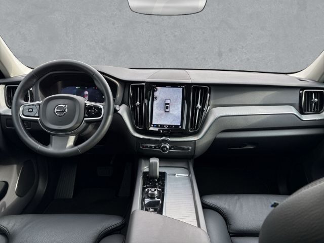 Volvo XC60 2025