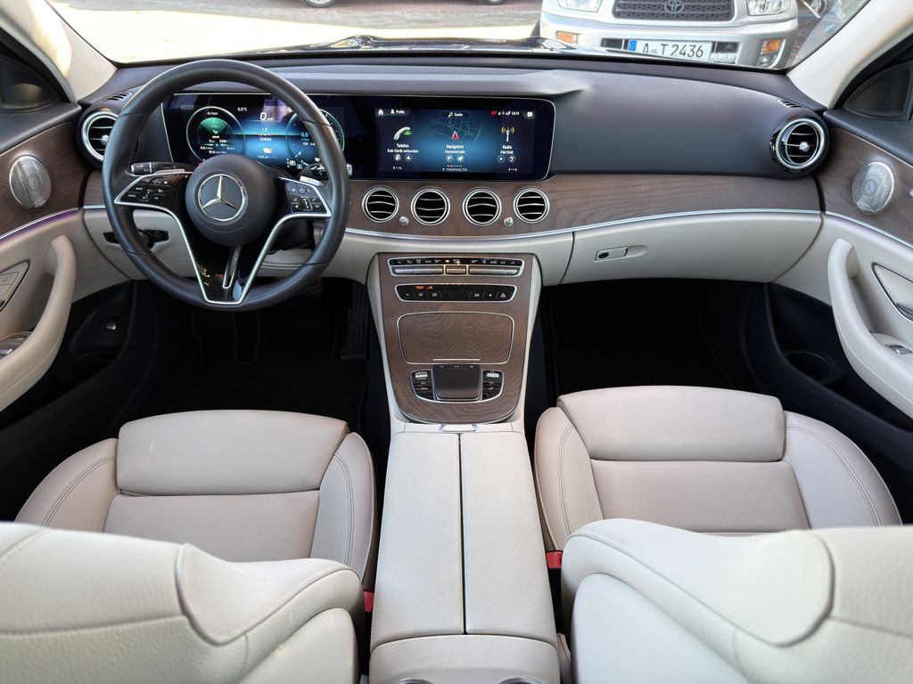 Mercedes-Benz E 300 2022
